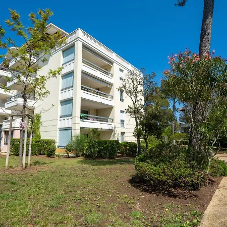 公寓 Le Grand Parc-10 By Interhome